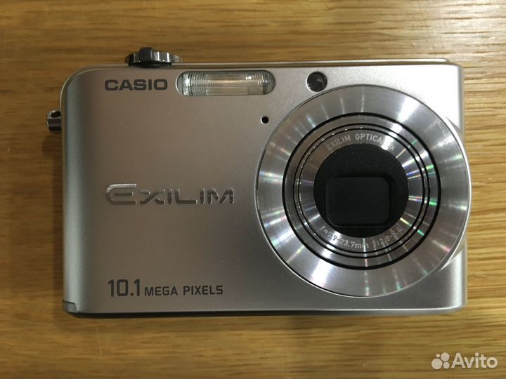 Фотоаппарат casio EX-Z1000