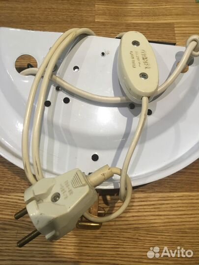 Настенная лампа бра