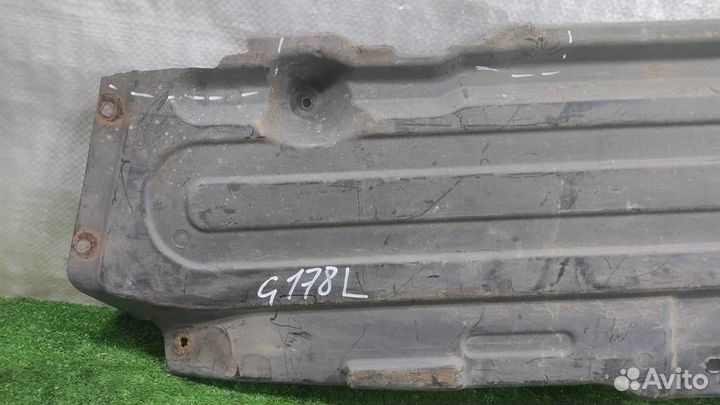 Защита днища левая Mercedes Benz E-class W211 2004