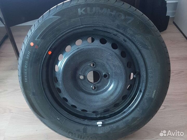 R15 Kumho Ecowing ES01 KH27 185/65, PCD 4x100 DIA 55