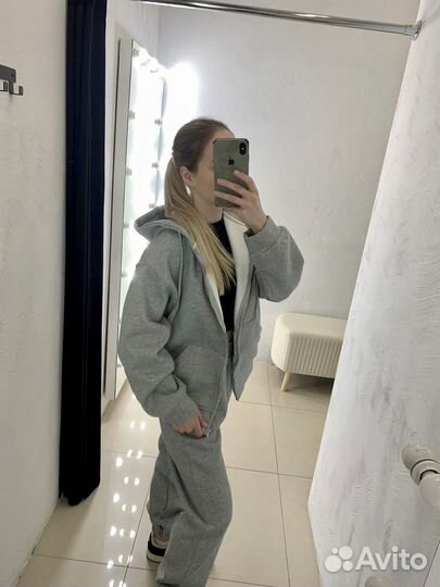 Спортивный костюм женский на флисе серый