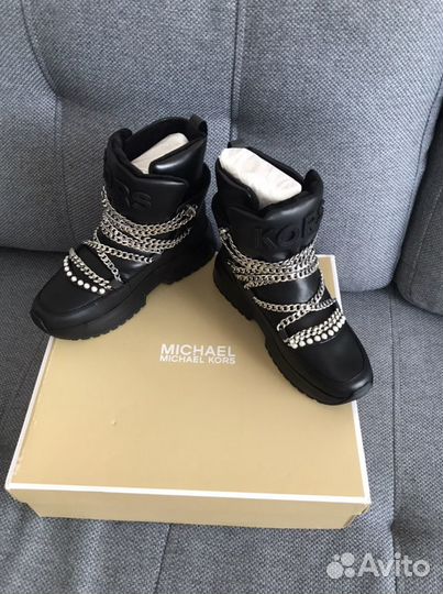 Michael kors hot sale cassia boot