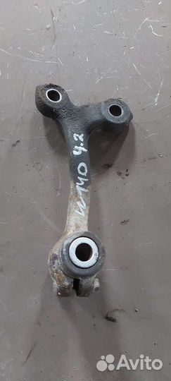 Сошка рулевая на Mercedes W140