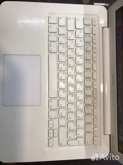 Apple MacBook 13 2010 Core2Duo 2.4