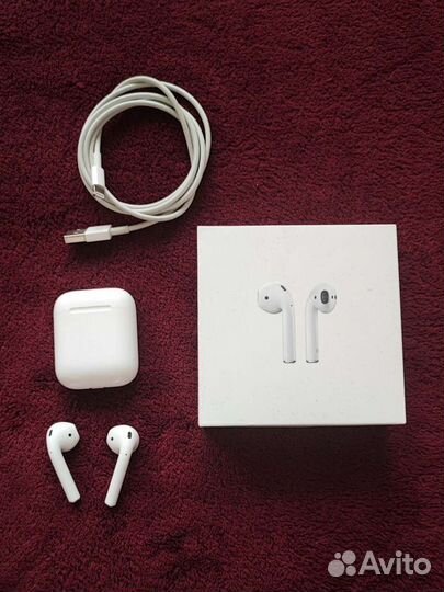 Наушники Apple Airpods 2 оригинал бу