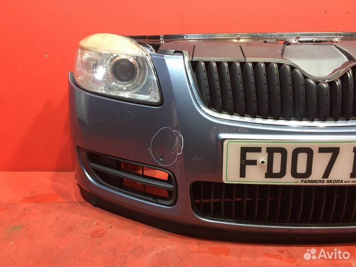 Ноускат Skoda Fabia 2. Передняя часть