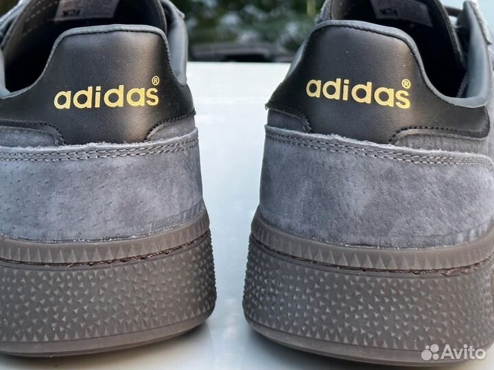 Кроссовки adidas Spezial