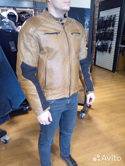 Мотокуртка