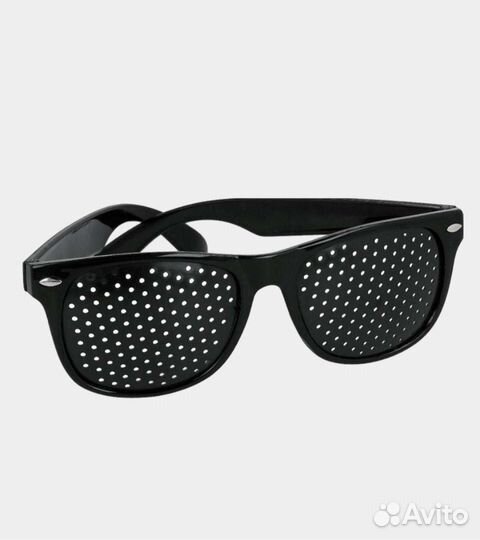 Очки для коррекции зрения. Перфорационные очки