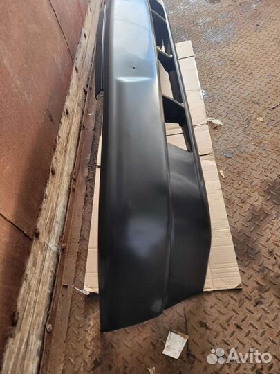 Передний бампер ваз 2110 новый не окрашенный