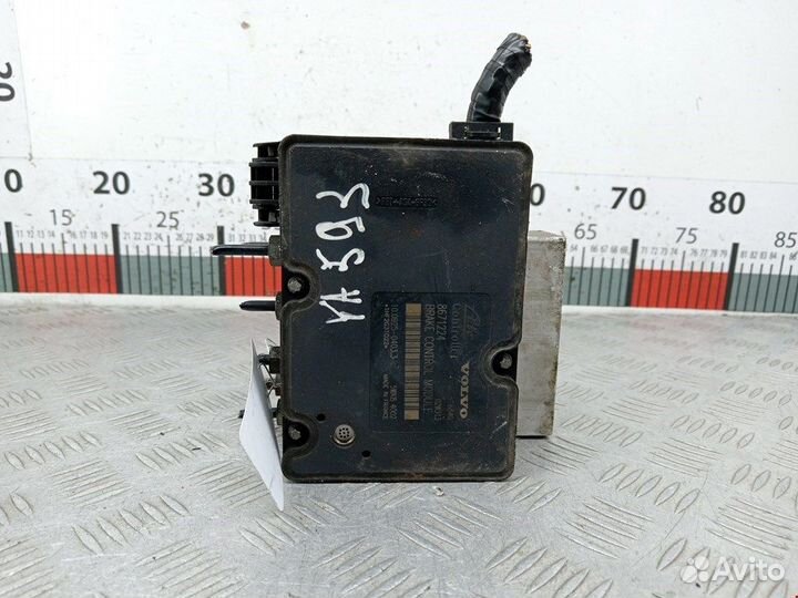 Блок ABS для Volvo V70 2 8671224