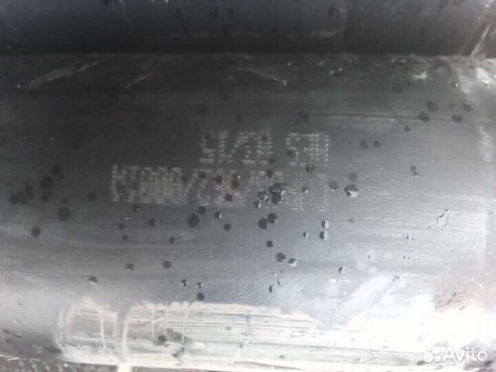 Гидроцелиндр вектор акрос