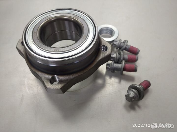 Задняя ступица новая BMW X3 F25 / X4 F26 FAG