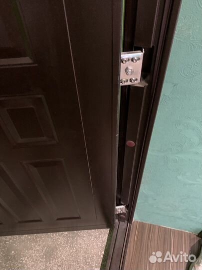 Металлическая дверь бу