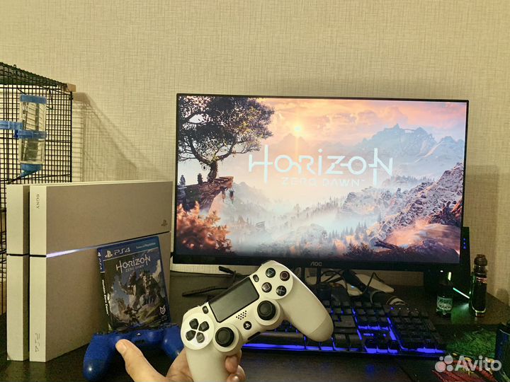 PS4 в идиальном состоянии