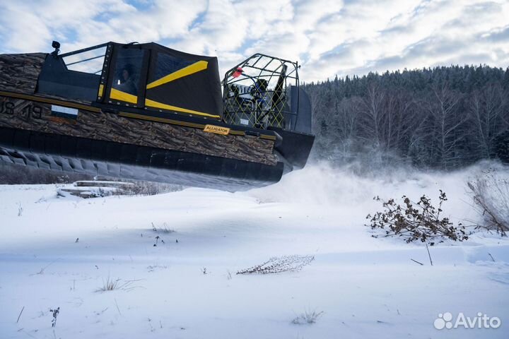 Аэролодка raptor 590 в персональной оклейке