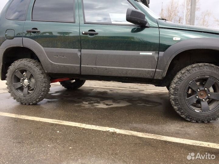 Обвес Бертони Нива Шевроле