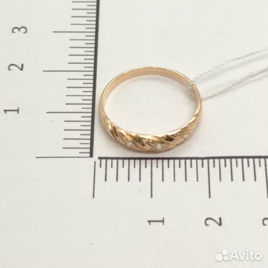 Золотое кольцо 17 размер с фианитом