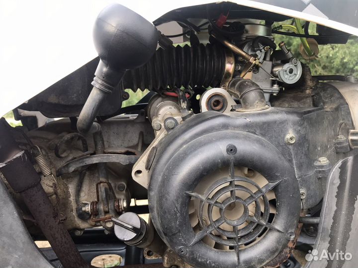 Продам квадроцикл Avantis Hunter 200new lux