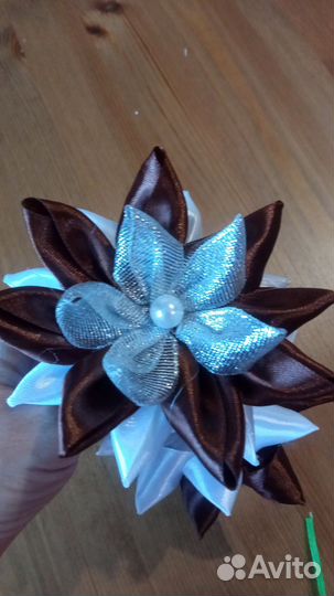 Школьные бантики ручной работы