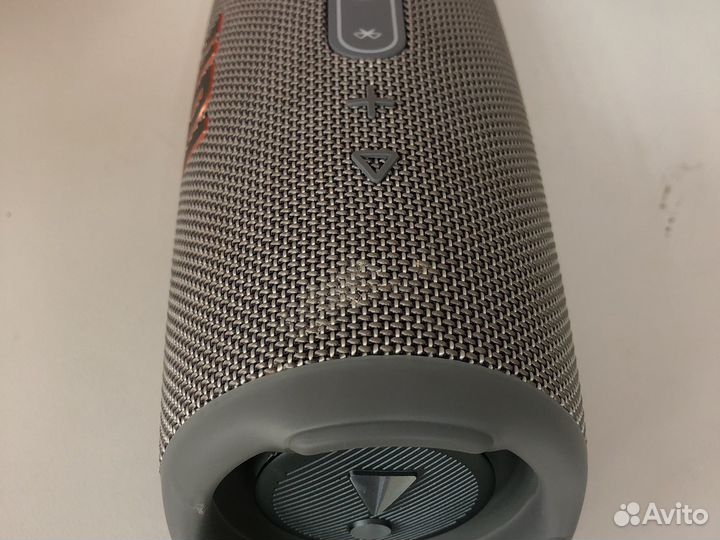А79) JBL Charge 5
