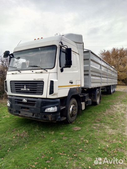 МАЗ 5440B9-1470-031 с полуприцепом, 2014