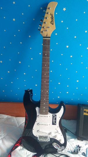 Гитара Stratocaster Rocket Комплект)