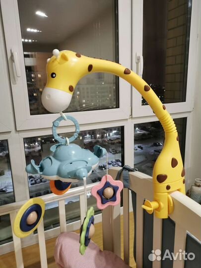 Мобиль жирафик