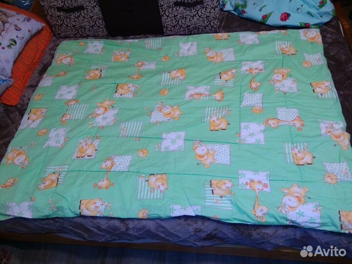 Детское одеяло и два пододеяльника
