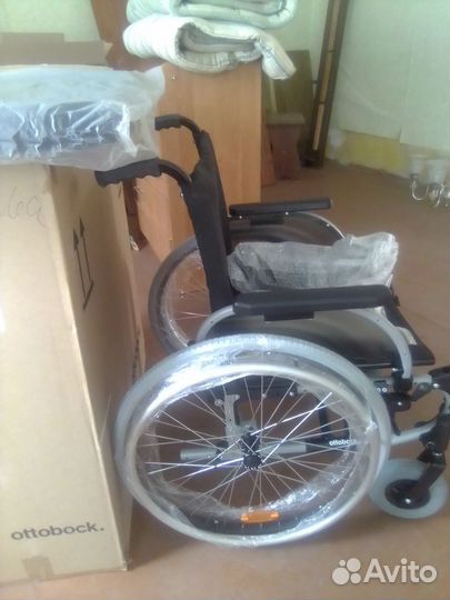 Инвалидная коляска