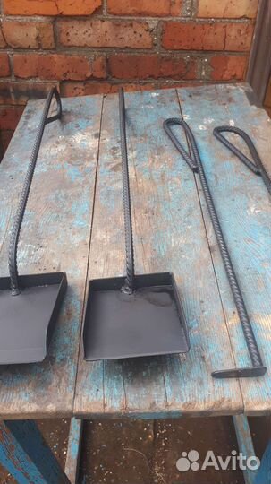 Совок и кочерга