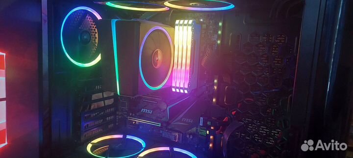 Оперативная память Corsair RGB PRO 16 гб (8x2)