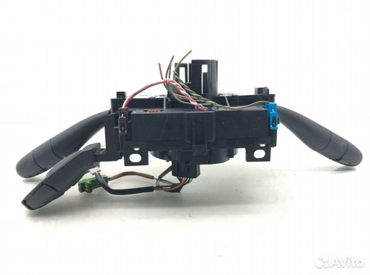 Переключатель подрулевой (стрекоза) Peugeot 207