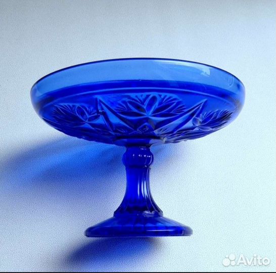 Старинная ваза, Цветное стекло