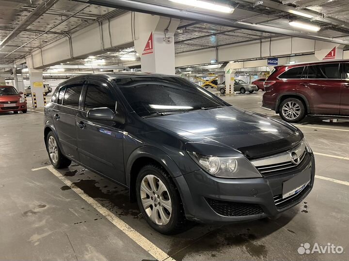 Opel Astra 1.6 МТ, 2008, 250 000 км