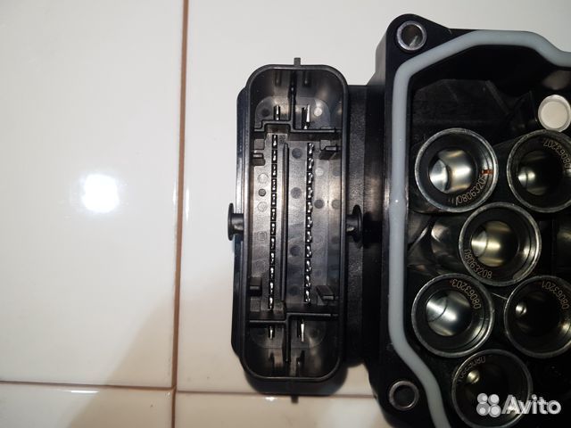 Новый Блок абс Ford Mondeo 07- 1528360