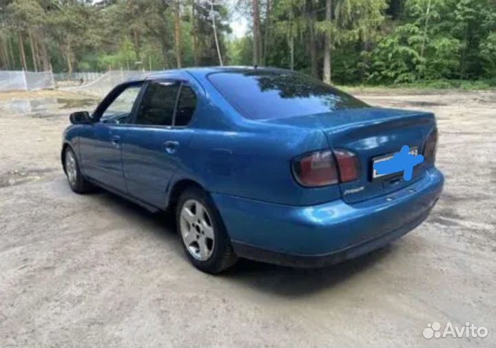Разбирается Nissan Primera P-11 1.6 МКПП 2000 год