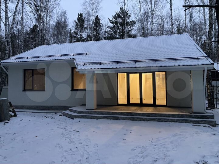 Дом 121 м² на участке 8 сот.