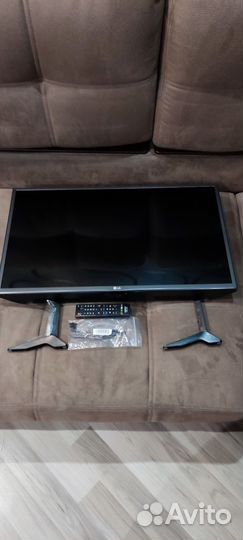 Телевизор LG 32 SmartTV