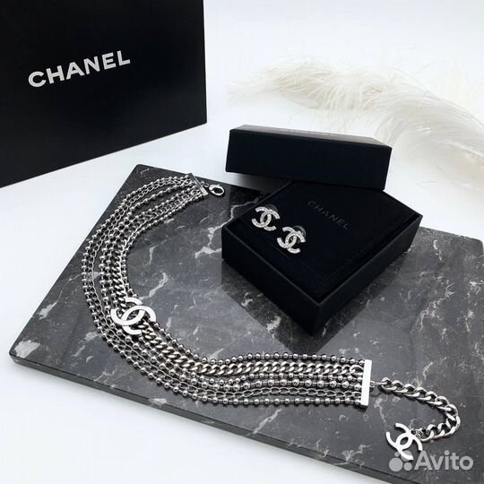 Колье chanel
