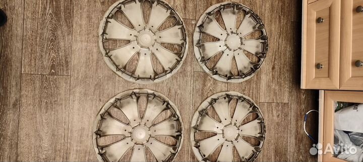 Колпаки на колеса r 16 ford