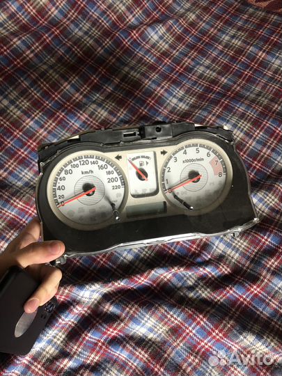 Щиток приборов nissan note