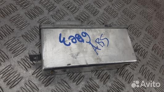 Блок управления BMW 5 E34 (6BE03NC01)