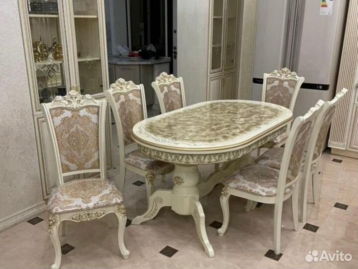 Столы кухонные гостиные