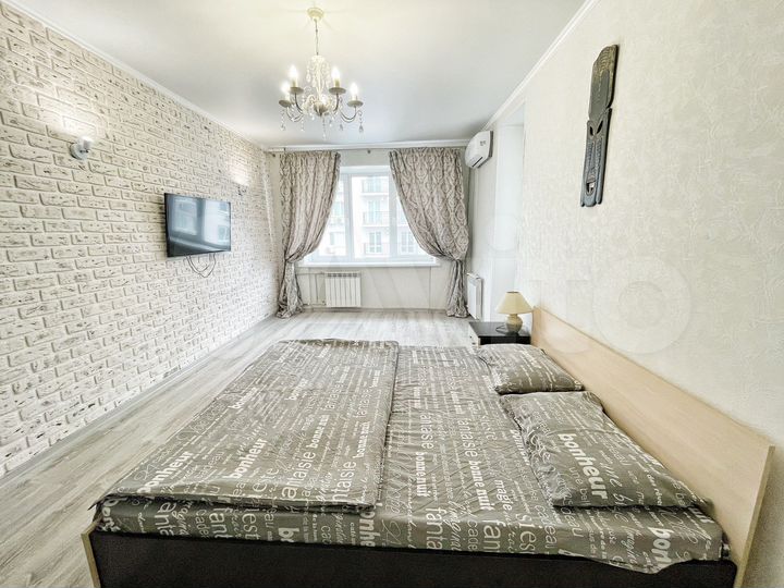 2-к. квартира, 65 м², 9/10 эт.