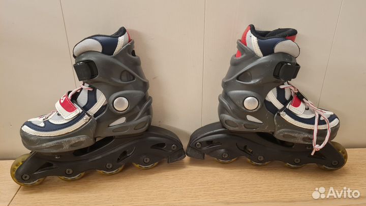 Роликовые коньки раздвижные Fila