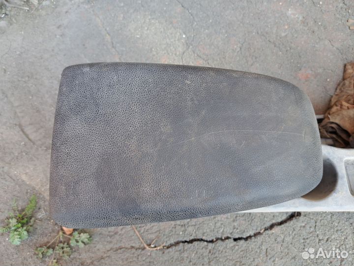 Подлокотник ford focus 2 дорестайлинг