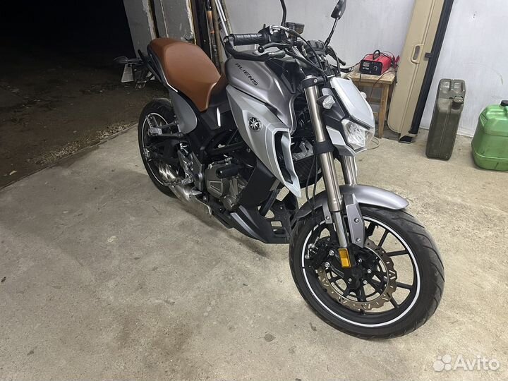 Мотоцикл Regulmoto Alien Monster 300