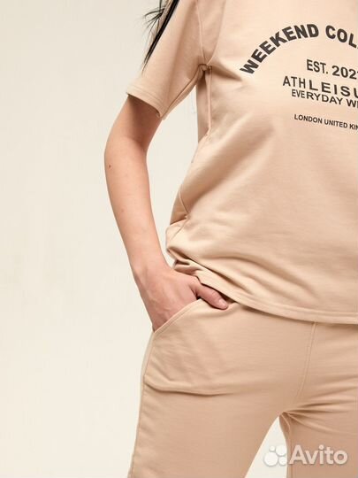 Спортивный комплект женский