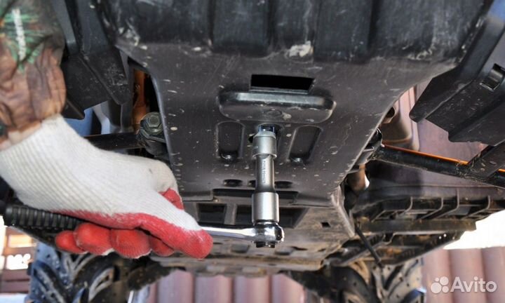 Замена натяжителя BMW 3 серии 2008-2013